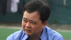 Luật sư Hà Huy Sơn, đại diện pháp lý cho blogger Đinh Nhật Uy. - D4B00C8F-4DCC-43CB-A2AE-3669D8564ABB_w640_r1_s