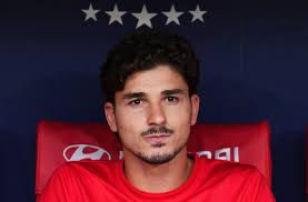 Barcelona, Atletico, acrimony and Arsenal: The Julian Alvarez transfer saga is not over - The Athletic