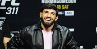 Tsarukyan pode ser a atração principal do maior evento do ano do UFC