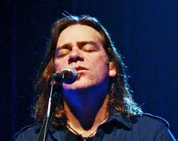 http://mp3twit.com/9iX Light the Way Teaser - Me, Scotty Grimes, Keith Power,just the backing vocals...those boys can sing - Alan Doyle, Twitter - 6a00d8341c5aca53ef014e6059fd3c970c-800wi