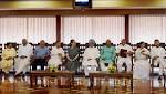 Sonia Gandhi invites Opposition, miffed