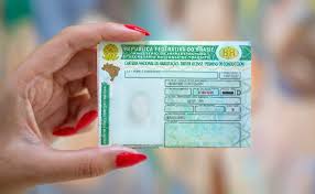 CNH gratuita no Paraná: governo abre 4 mil vagas para tirar carteira sem pagar nada; saiba como fazer