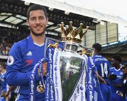 Eden Hazard celebrating the Premier League title with Chelsea in 2017