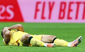 ¿Por qué no juega Santiago Giménez en Fiorentina vs. Milan por la jornada 20 de la Serie A 2025-26?