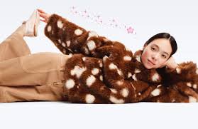 Gap and Sandy Liang Collaboration Reimagines Gap Icons