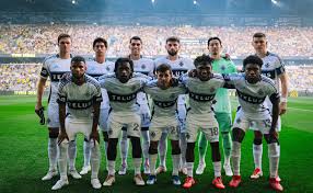 Columbus Crew corta racha invicta de Vancouver Whitecaps - Imagen ilustrativa del artículo