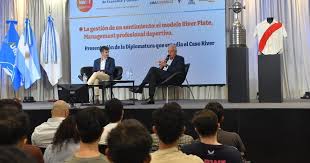 River y la UBA: Diplomatura Clave para el Futuro del Deporte - Imagen principal del artículo