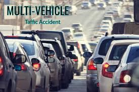 Multi-Vehicle Crashes Reported in Oakland and Lynwood