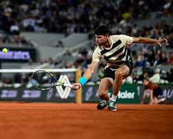 French Open 2025 semi-finals: Alcaraz battles past Musetti, Sinner v Djokovic to come – live