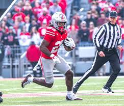 Ohio State running back Bo Jackson looks for running room during last year\'s game against Rutgers.