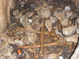 Résultat de recherche d'images pour "nazi mass grave"