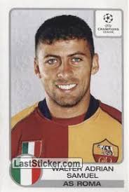 Walter Adrian Samuel (Roma). Sticker 25. Panini UEFA Champions League 2001-2002 - 25