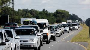 Ruta 2: Tragedia y Demoras en el Inicio del Fin de Semana Largo