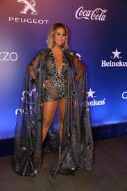 Resultado de imagem para festa da vogue 2017 