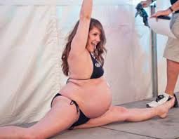 תוצאת תמונה עבור عربيات بالمايوه