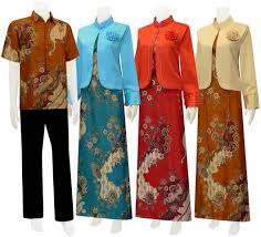 Hasil gambar untuk blazer batik wanita muslimah