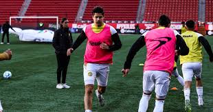 Dorados recibe a Leones Negros en duelo de urgidos en Tijuana