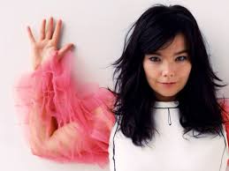 Björk prepara música inspirada em Clarice Lispector