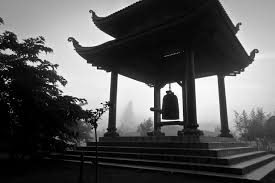 Kết quả hình ảnh cho chuông chùa