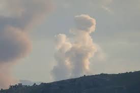 Lebanese soldier killed in Israeli strike; US prepares for long blockade of Iran ports