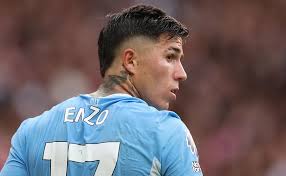 ¿Por qué no juega Enzo Fernández en Manchester City vs. Norwich City por la Carabao Cup?