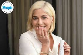 Selma Blair's Skin Savior! Actress Reveals Her Go-To Beauty Secret