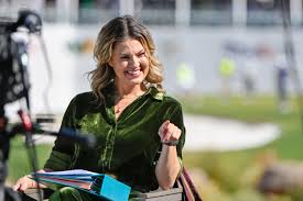 Amanda Balionis outfit change before Wyndham Championship