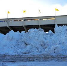Store snødunger utenfor Aspmyra stadion før Bodø/Glimt-Inter i Mesterligaen