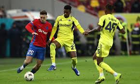 "Lig grubunun en perişan takımına teslim oldular" | Spor yazarları Fenerbahçe için ne dedi?