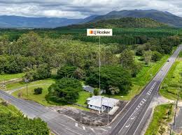 Remote Bruce Highway ex-servo tipped as caravan park gold mine