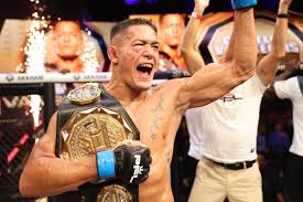 Costello van Steenis: Fabian Edwards explica que en su familia solo hay un campeón mundial real y nunca será él