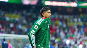 Edson Álvarez podría jugar en la EFL Championship de Inglaterra por este motivo