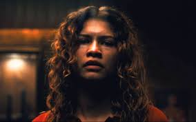 Euphoria retorna sem surpresas e aposta todas as fichas em Zendaya
