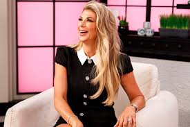 ‘RHOC’ star Alexis Bellino ‘praying’ Shannon Beador ‘finds Mr. Right’ so 
she can ‘stop obsessing’ over John Janssen