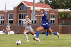 Florida stuns No. 3 Florida State on home turf