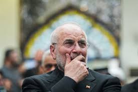 پاسخ قالیباف به نامه حسین شریعتمداری/ همان‌گونه که با غرب‌گرایی ، انحراف و فتنه‌گری مرز داشته‌ام، با تندروی و خالص سازی هم مرز دارم