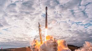 SpaceX launches its 50th mission of the year, sends 25 Starlink satellites to orbit (video)