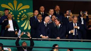 Hugo Sánchez, Jorge Campos, Jared Borgetti y Gianni Infantino, entre las personalidades en el Estadio Azteca