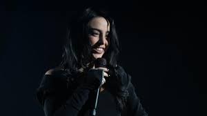 ¡Histórico! Nicki Nicole Lleva su Música Urbana al Teatro Colón