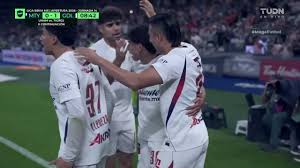 Chivas beat Monterrey 1-0 to secure second place in Liga MX