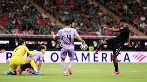 Mexico vs. South Korea score: El Tri clinch first place in Group A after capitalizing on goalkeeper blunder