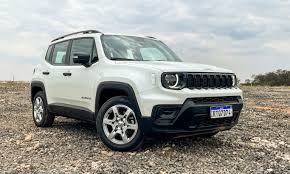Jeep Renegade perde uma das versões mais vendidas por culpa do Avenger