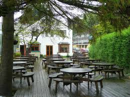 Diners Get Served Up More Than Expected, Ten Injured