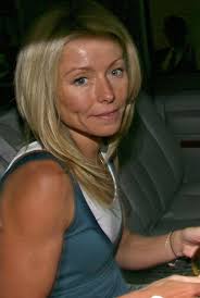 Due to overwhelming reader feedback regarding our last Kelly Ripa picture, we&#39;ve included another ... with a twist! Let us know if you prefer Regis&#39; ... - xkelly-ripa-no-makeup.jpg.pagespeed.ic.cd6sS9sULp