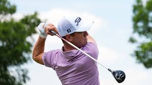 Justin Thomas explains why he hugged Rory McIlroy after brutal PGA Tour round