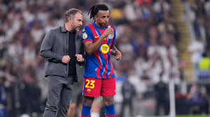 Preview: Barca face fellow Catalans Girona in bid to take back top spot