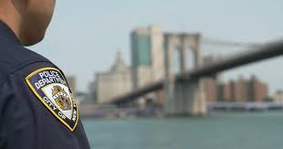 Third-Day Miracle: How NYPD Rookie Officer Cristian Yepes' Instinctual Brooklyn Bridge Rescue Redefines Elite Unit Courage