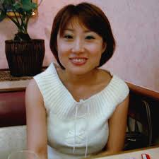 Tomoko Kuroda began working in the hostess world at the age of 17. - hostess3a