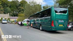 Coach Restrictions Implemented in Bibury to Tackle Overtourism