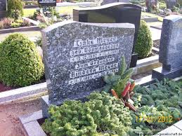 Grab von Hinderk Meyer (11.07.1905-30.08.1944), Friedhof Loquard ...